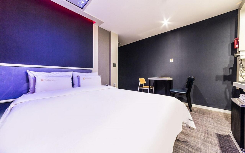 Bedroom 2, Donkey Hotel, Bucheon