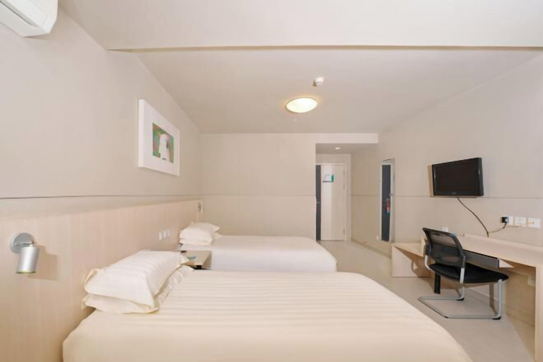 Bedroom 3, Beijiang Inn, Qingyuan