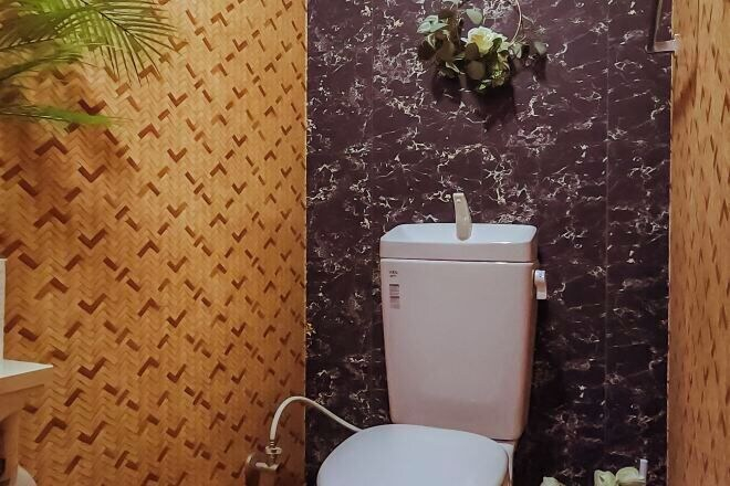 Bathroom 3, Maru House, Osaka