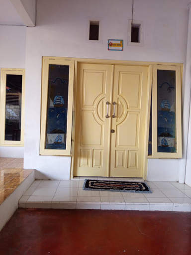 Exterior & Views 1, 55 Ketapang Homestay, Banyuwangi