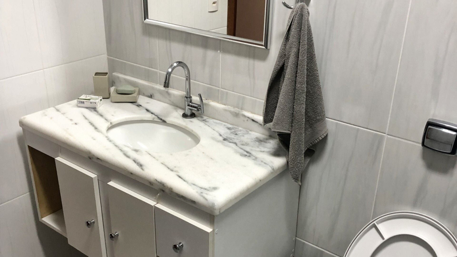 Bathroom 4, Casa de Campo com Piscina e Churrasqueira, Quadra