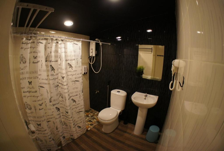 Bathroom, X Rector Minsu, Mersing