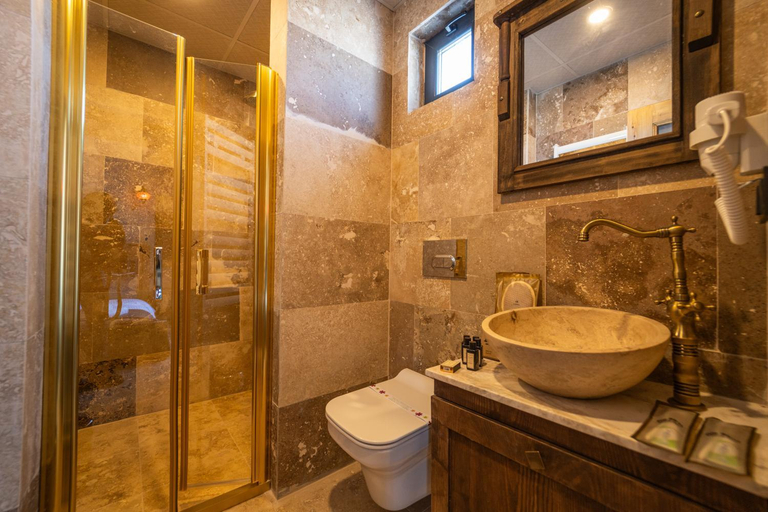 Bathroom 3, Alin Stone House, Nevşehir
