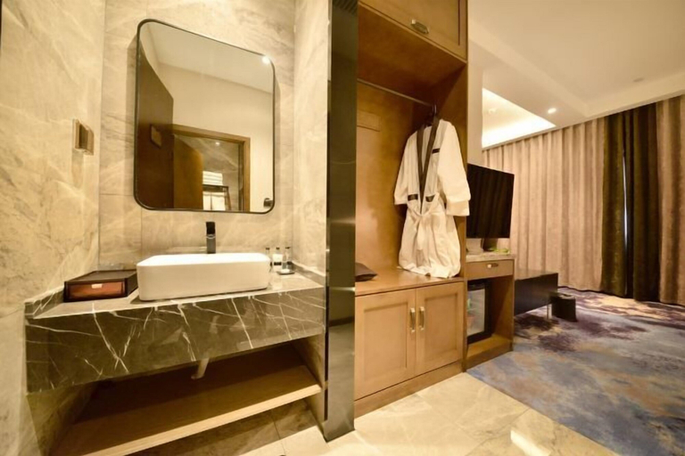 Bathroom 3, Lanshe Hotel, Harbin
