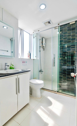Bathroom 5, Central Garden Apartment, District 1