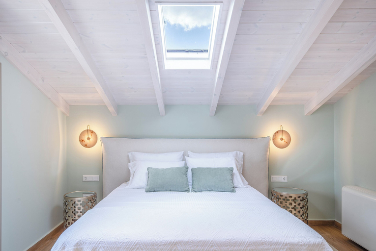 Room 4, Villa Oliva with Private Pool by Konnect, Ionian Islands