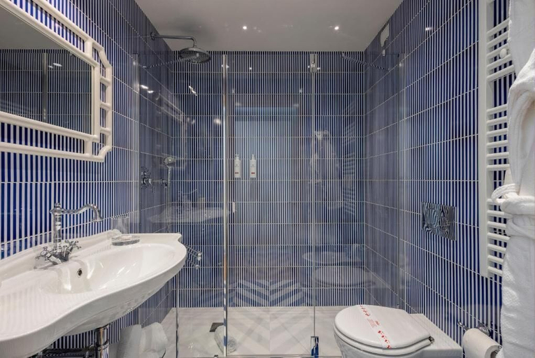 Bathroom 5, A mare Boutique Hotel & Spa, Savona