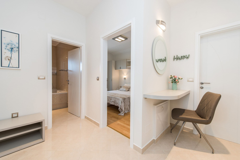 Room 4, Sargas Suite 4 With Garden View, Novalja