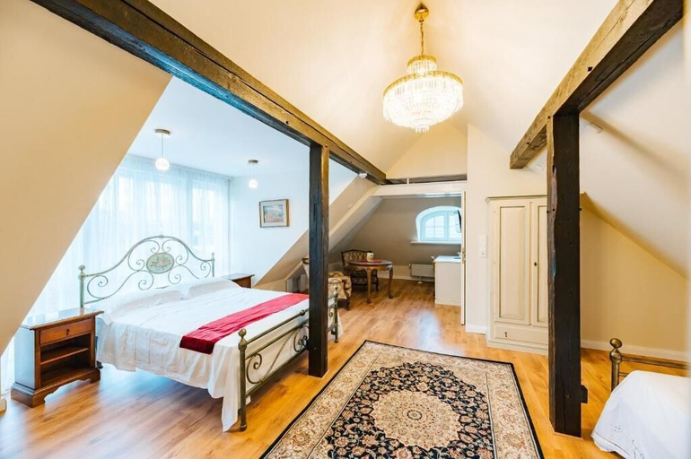 Room 2, Nove Verde, Bremen