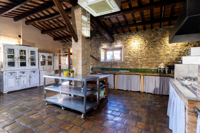 Private kitchen 2, Masia Notari Casabona, Barcelona