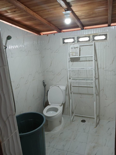 Bathroom 3, Ann's Villa Lhoknga, Aceh Besar