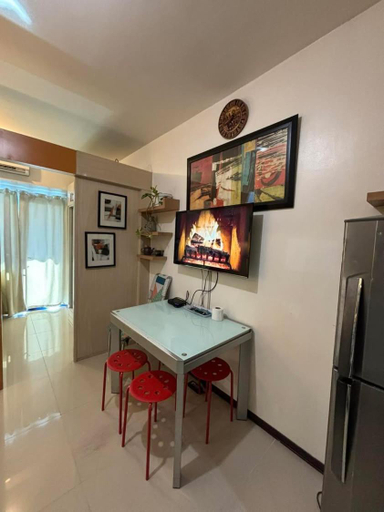 Others 5, Sea Residences Mall of Asia, Pasay City