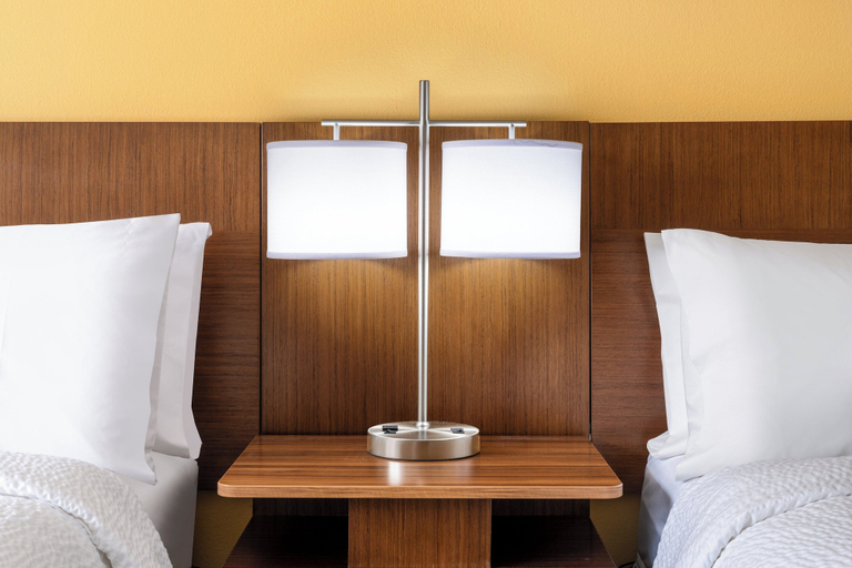 Bedroom 2, Garner Hotel Totowa by IHG, Passaic