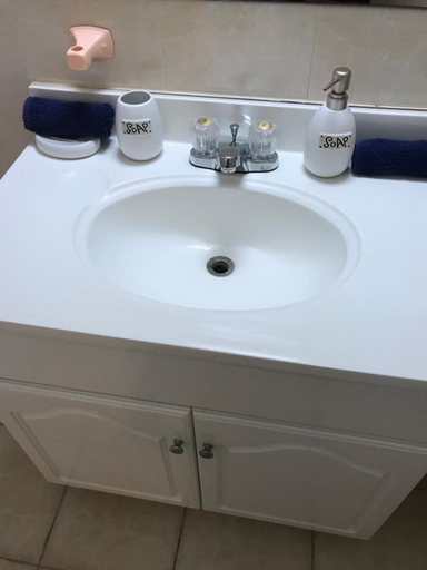 Bathroom, Golden Gem Cosy Apartment with pool & garden view