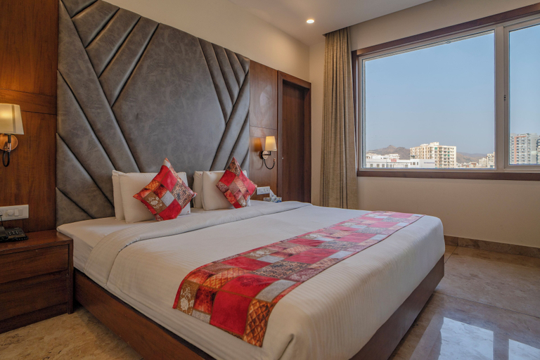 Bedroom 2, Hotel Amantran Inn - City Centre, Udaipur