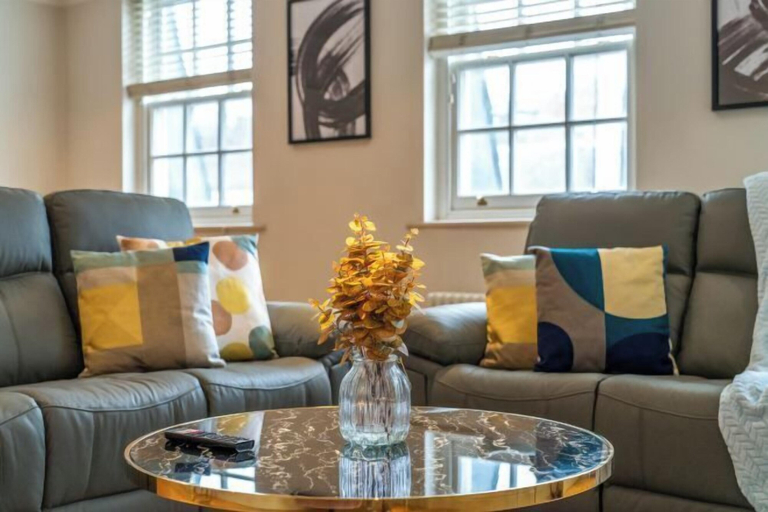 Others 5, Mayfair Boutique Residences, London