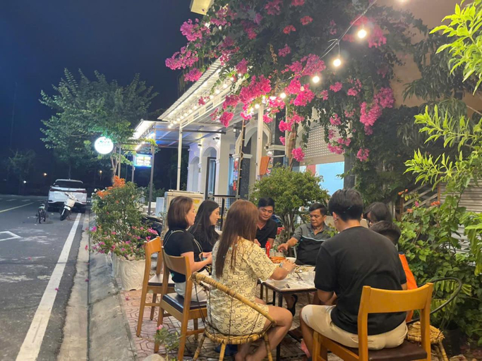 Food & Drinks 5, Moc homestay- Near Bai Dai Beach, Cam Lâm