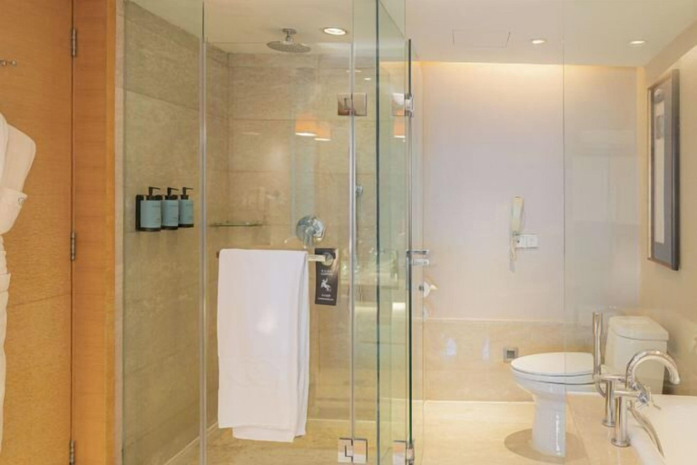 Bathroom, Sofitel Xi'an on Renmin Square, Xi'an