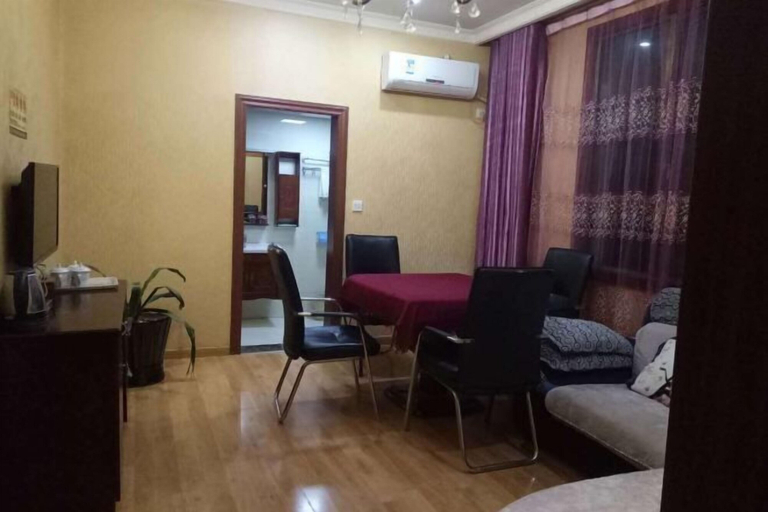 Bedroom 2, Tashan Hotel, Zunyi