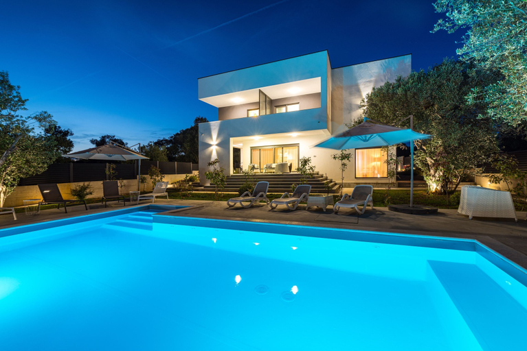 Room 1, Apartment Vista Mare 2 with heated pool, Biograd na Moru