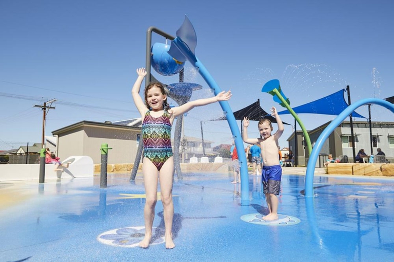 Sport & Beauty 2, NRMA Victor Harbor Beachfront Holiday Park, Victor Harbor