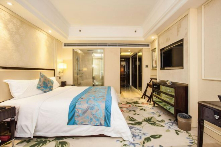 Bedroom 3, Century Palace Hotel, Huizhou