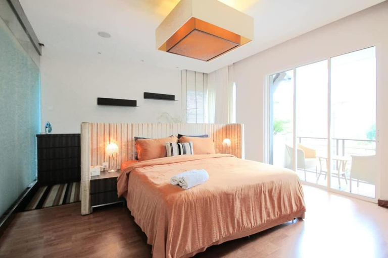 Bedroom 4, A Lux & Stylish 4BR House with Gazebo, Hulu Langat