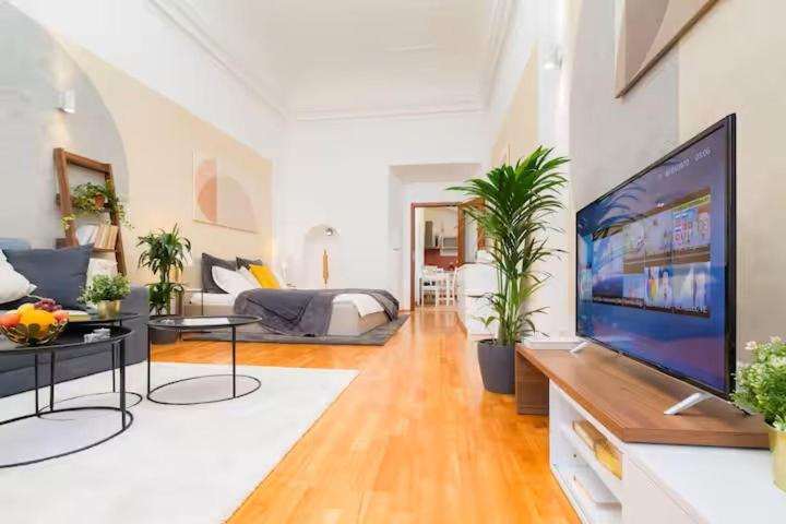 Others 3, LuxePair Suites Near Prague Castle, Praha 6
