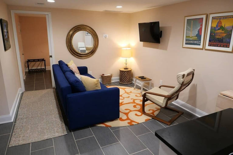 Primary image, Rock Creek Park Residence, Washington D.C.