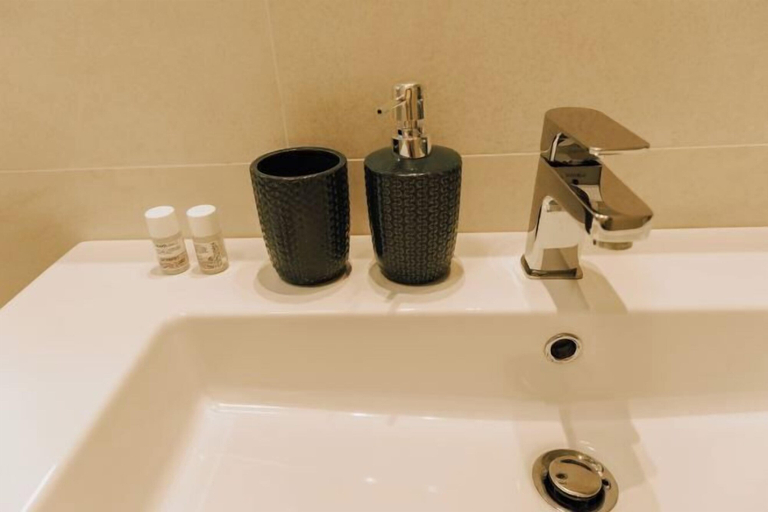 Bathroom 5, Modern apartments in the heart of Florence, Florence
