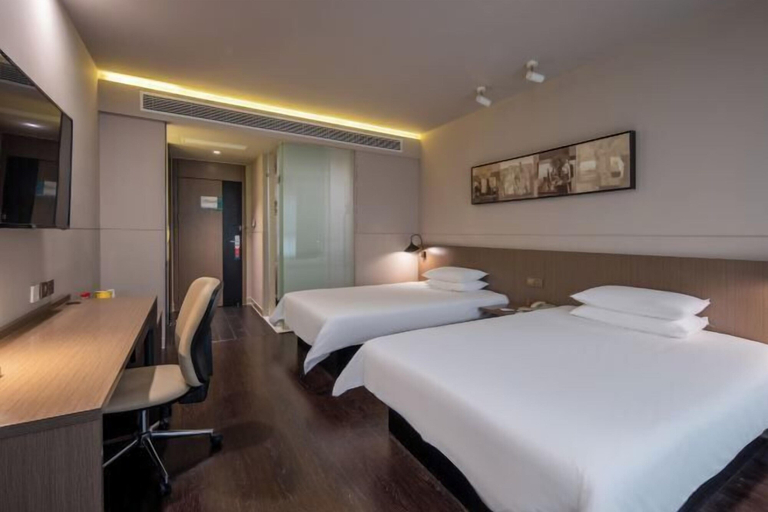 Bedroom 4, Jinjiang Inn Select Hotel (Heze Train Station), Heze