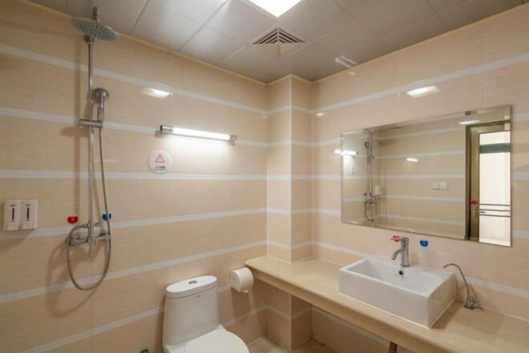 Bathroom 3, Shuifu Huadu Hotel, Xiangtan