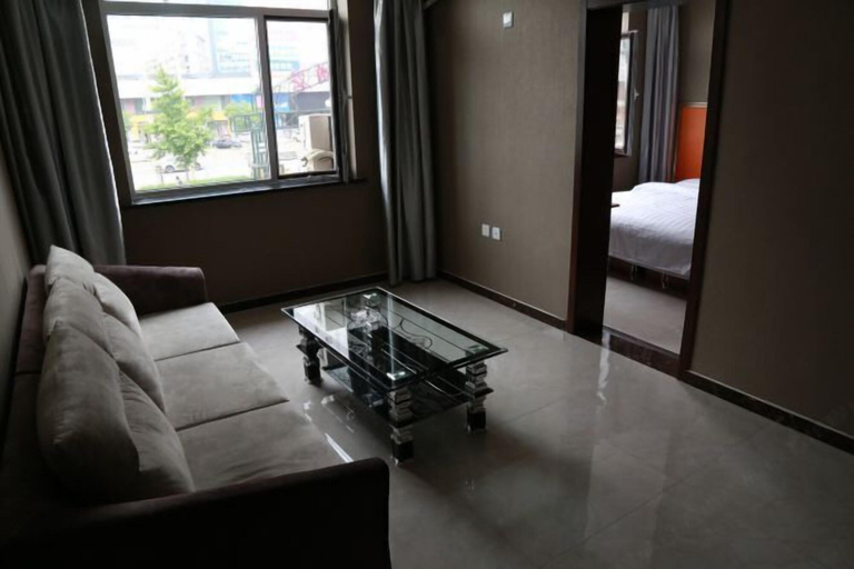 Others 4, Kingdom Hotel, Panjin