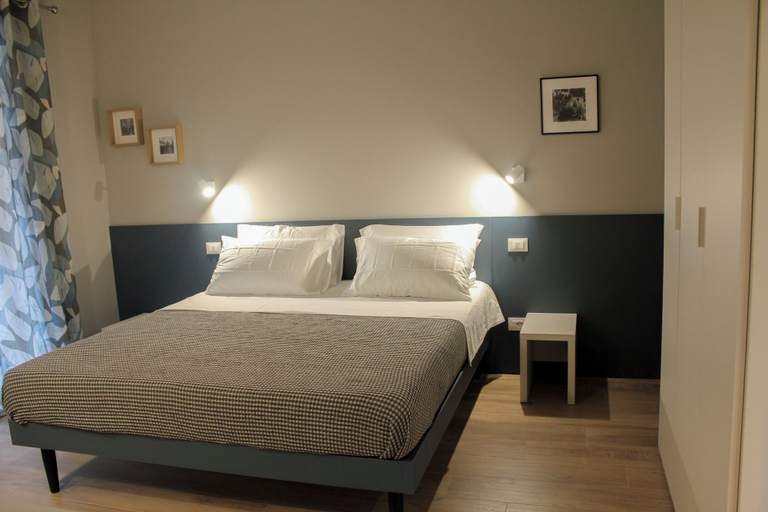 Room 3, Borgo Predeschera, Brescia