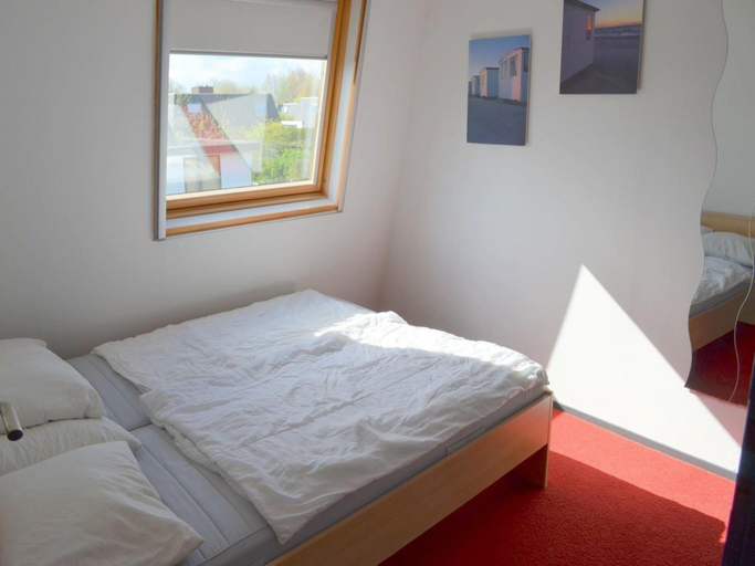 Bedroom 2, Cozy House in Breskens near Scenic Beaches, Sluis