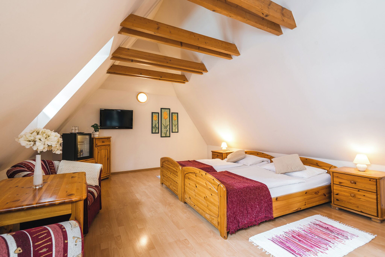 Bedroom 4, Hotel Zlaty Andel, Český Krumlov