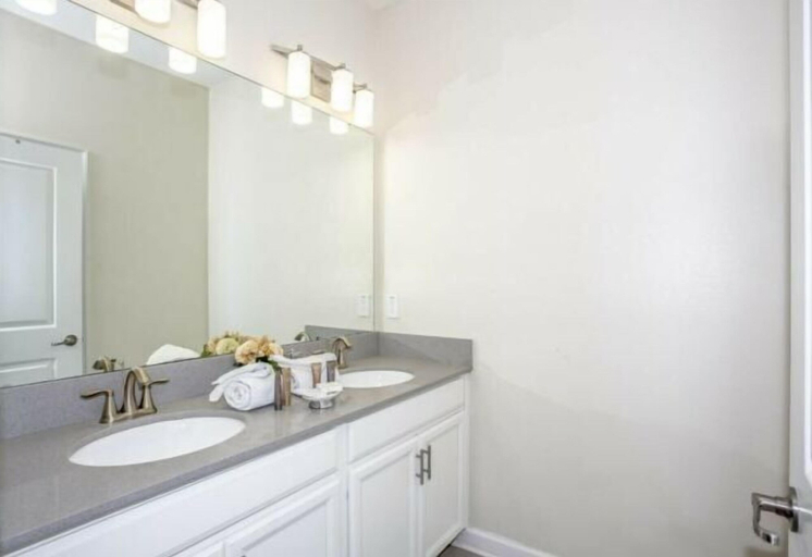 Room 5, Astonishing Home Private Pool 4830, Osceola