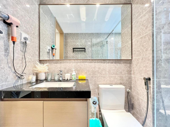 Bathroom 5, R&F Princess Cove Designer Suites by NEO, Johor Bahru