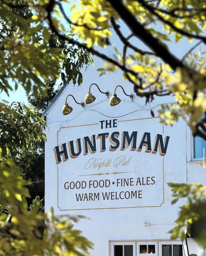 Exterior detail, The Huntsman, Norfolk