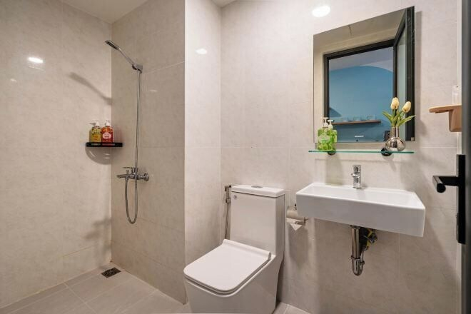 Bathroom 5, SOHO Residence & Hotel, District 1
