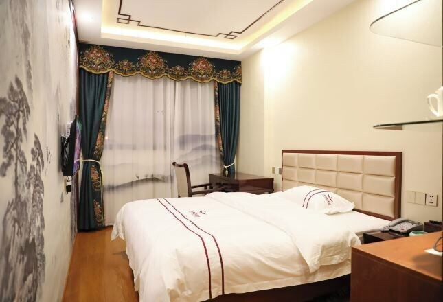 Bedroom 3, Tianyou Business Hotel, Shangrao