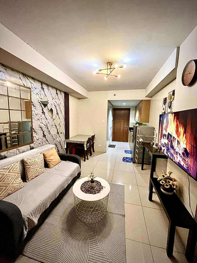 Others 4, Staycation Near Mall of Asia, Pasay City