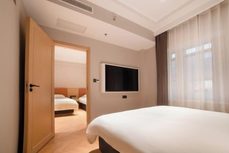 Bedroom 3, Zhoucun Shaobing Hotel, Zibo