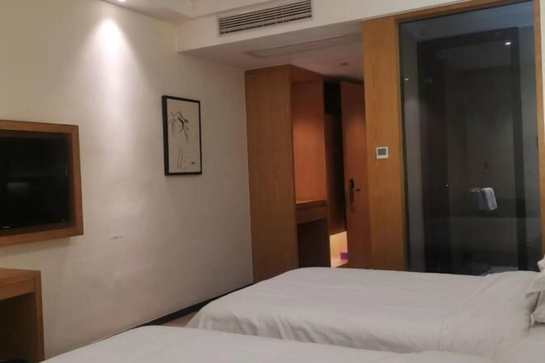 Bedroom 3, Midor Hotel (Honggutan Wanda Plaza), Nanchang
