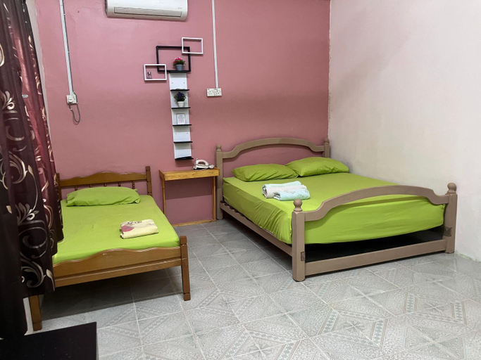 Bedroom 3, Ummi chalet, Dungun