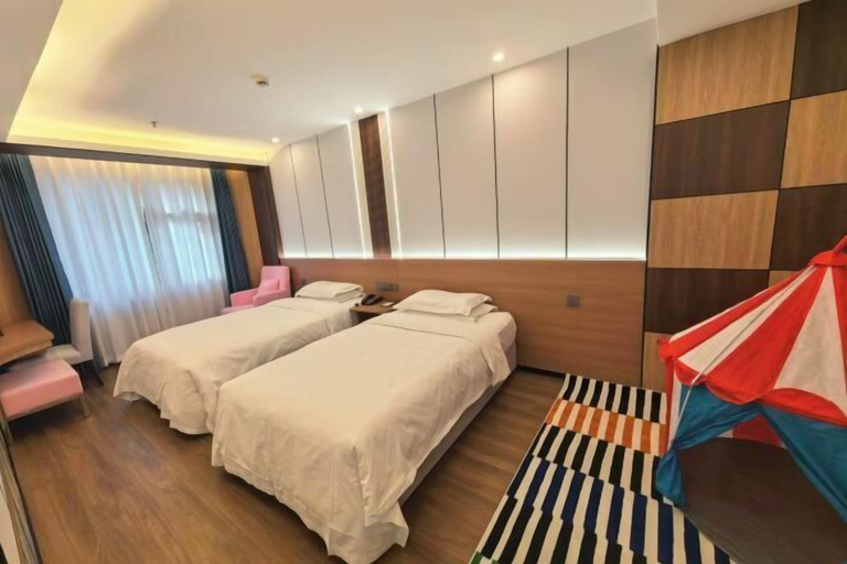 Bedroom 3, Yatai Longda Hotel, Changchun