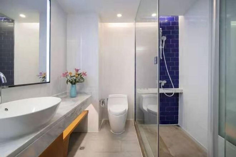 Bathroom 4, Kaimu Hotel (Yiyang Ziyang District Changchun Industrial Park), Yiyang