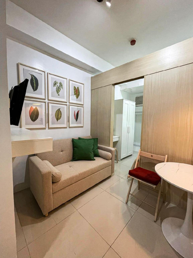 Others 5, The Grass Residences, Quezon City