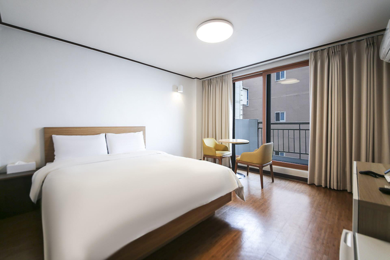 Bedroom 2, Sokcho Memories, Goseong