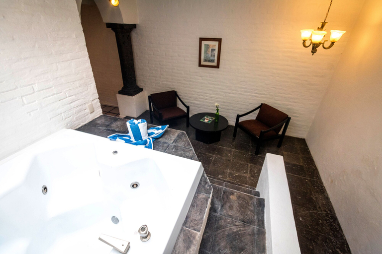 Bathroom 3, Mision San Gil, San Juan del Río